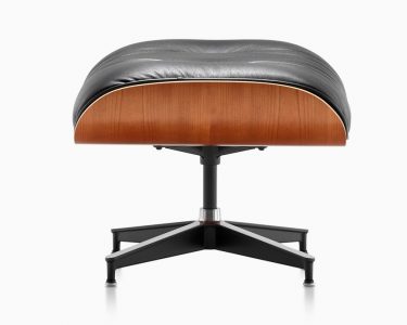 Eames lounge chair